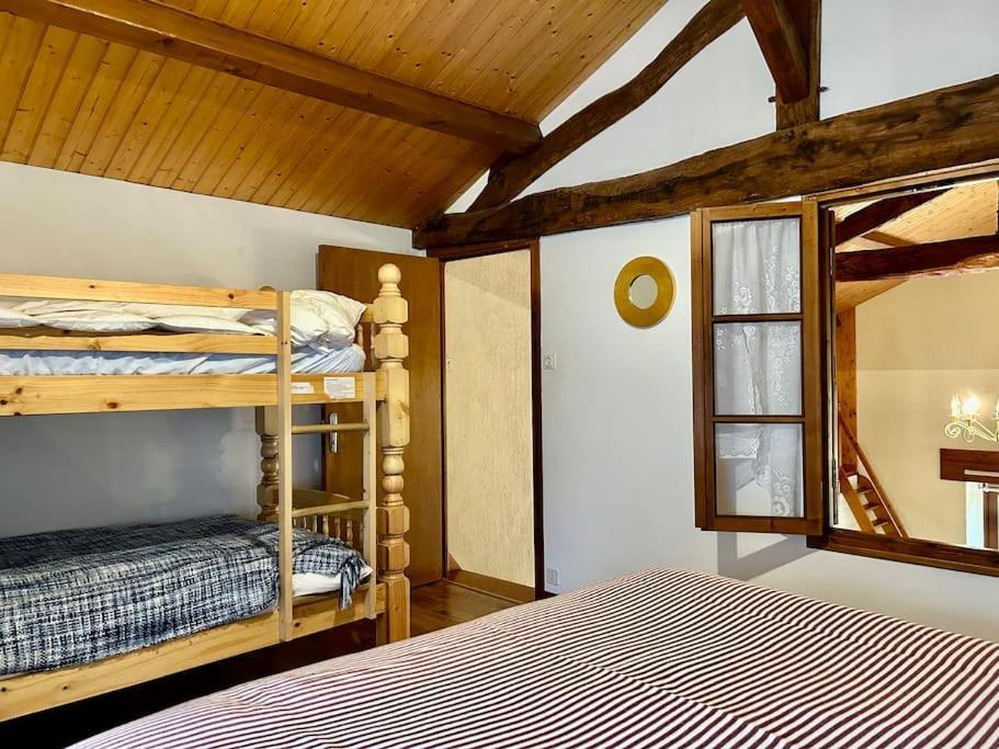 Maison Paisible Avec Lac Prive Secondigny ภายนอก รูปภาพ
